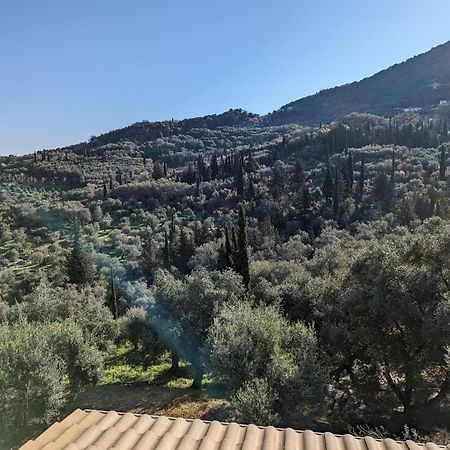 Villa Eleonas Strongyli  Bagian luar foto