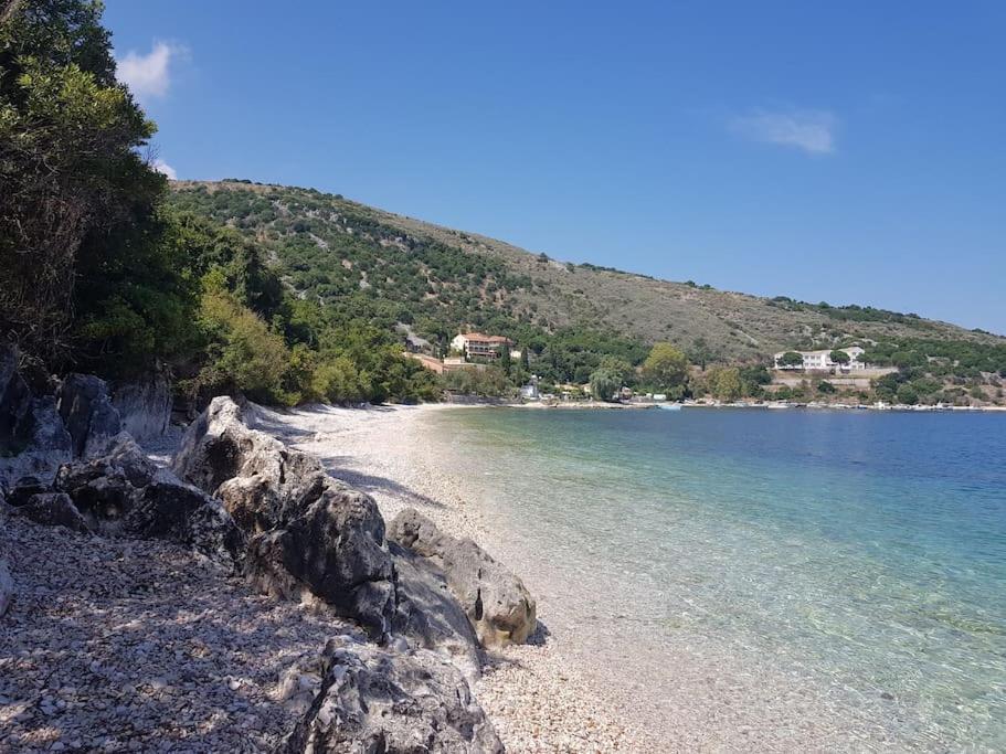 Villa Eleonas Strongyli  Bagian luar foto