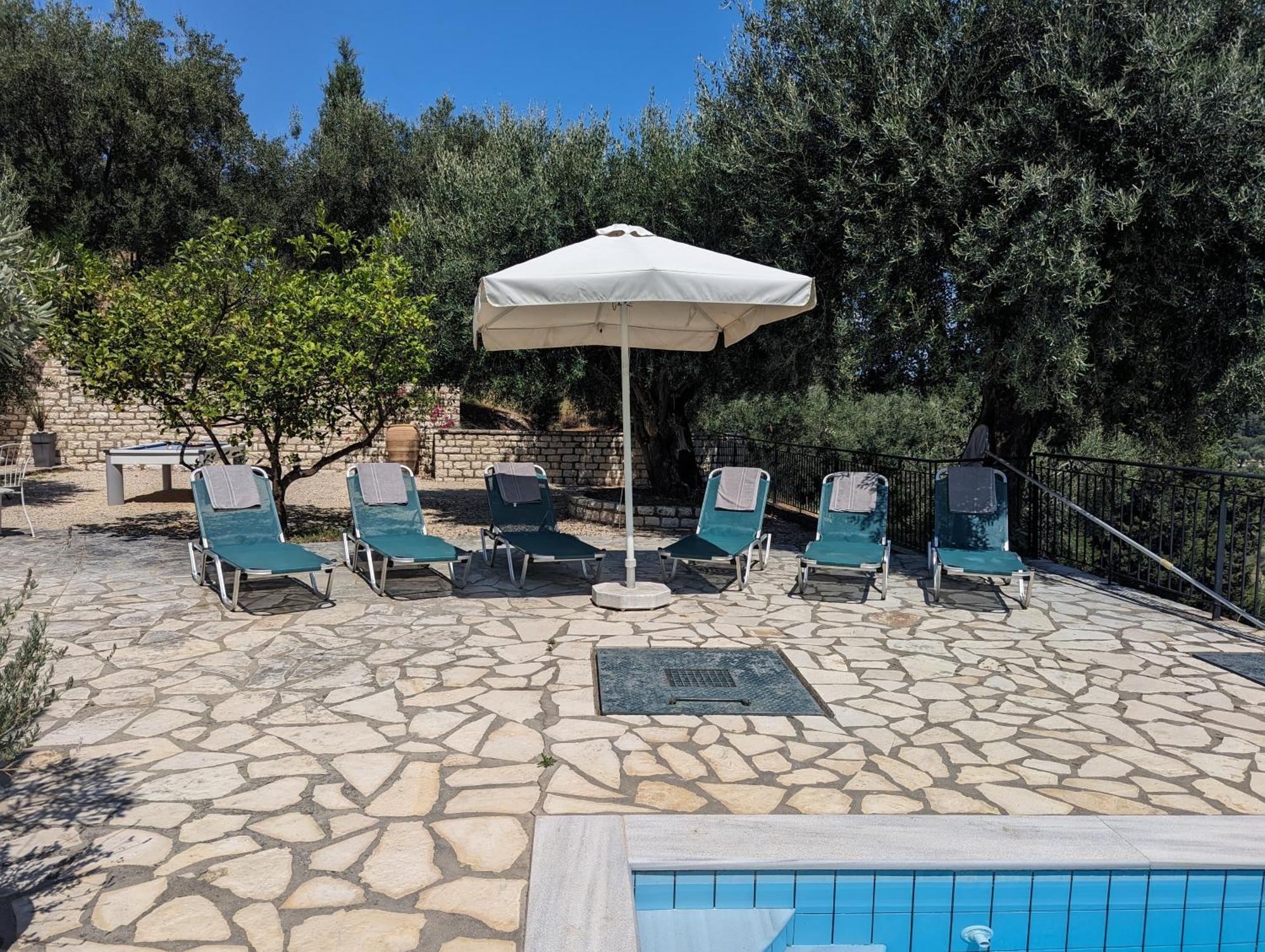 Villa Eleonas Strongyli  Bagian luar foto